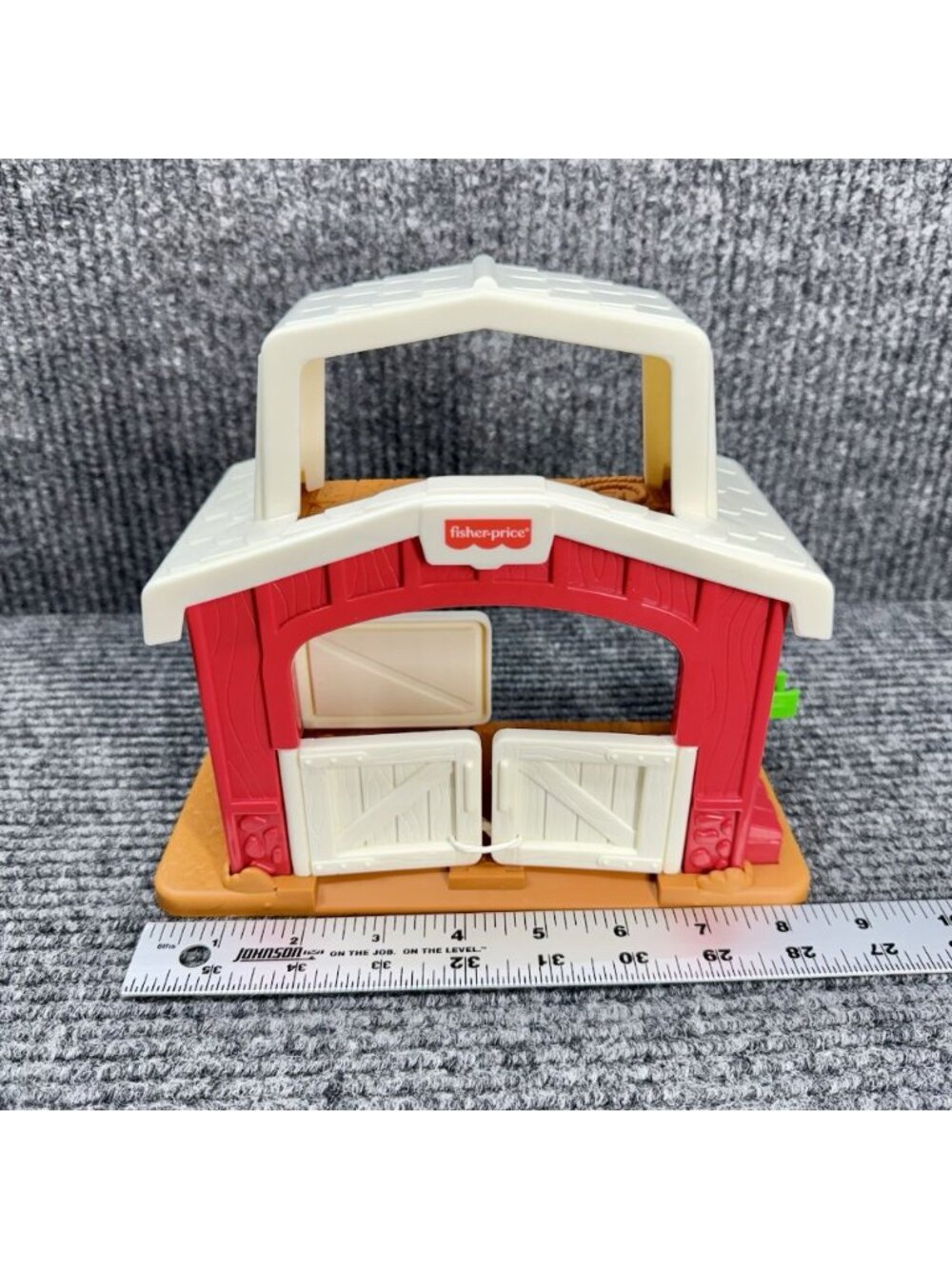 2002 Little People Farm Red Barn Stable w/ Farmer Boy Tractor & Chicken Lot - Picture 12 of 14